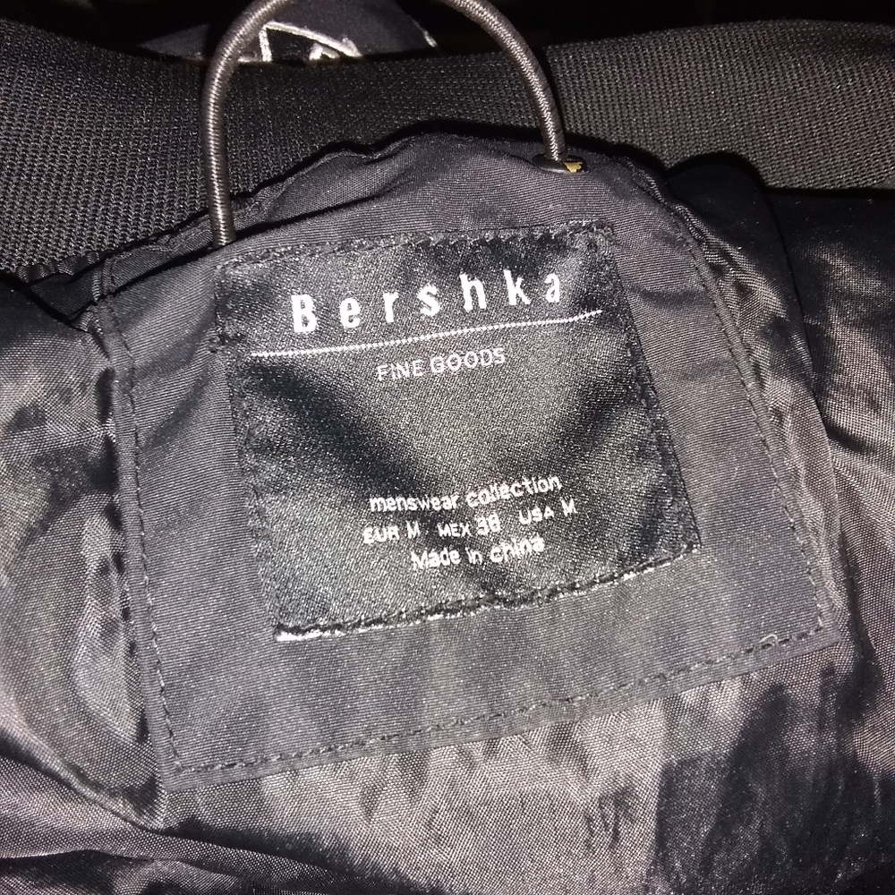 Stuff - Picture 2 of 4